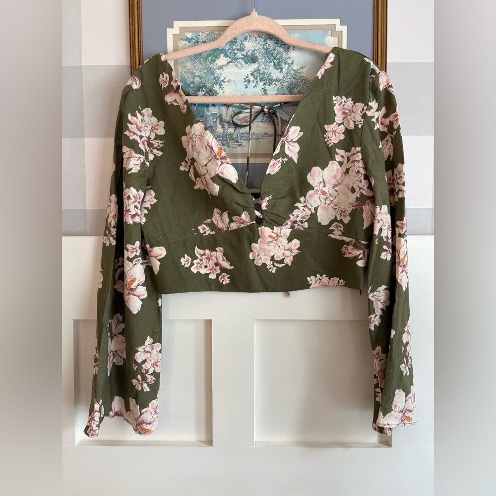 Zara Olive Green Floral Wrap Crop Top with Pale Pink Blossoms Size Large